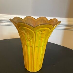 Hand painted acrylic pour vase NEW